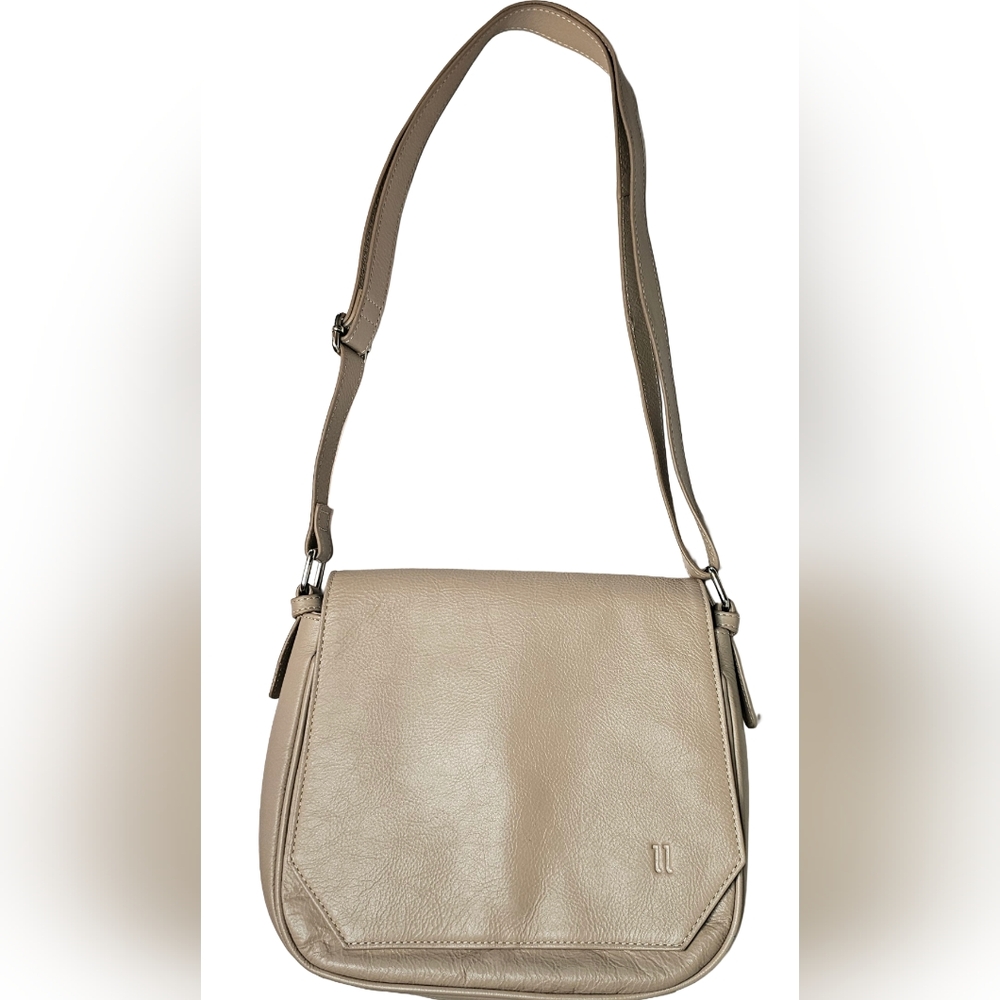 [Pelle]RFID Vegan Leather Women's Crossbody Bag Adjustable Strap In Cream Colour